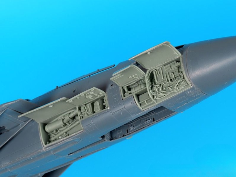 1/48 Scale Die-Cast Resin Airc - огляд і ціна Model Kit Spitfire