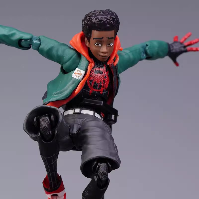 Into The Spider‑Verse Miles Mo - огляд і ціна Model Kit Thousand Sunny
